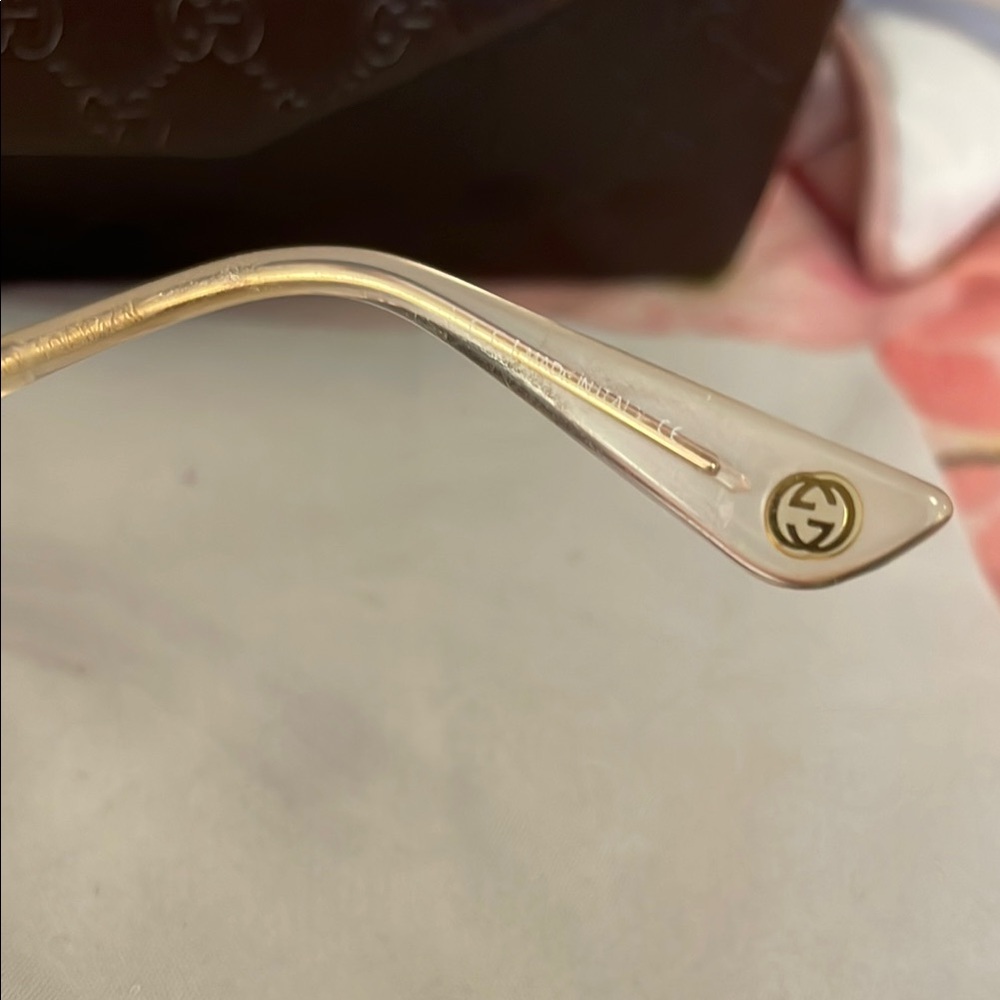 Gucci Black and Gold Designer Glasses - Picture 9 of 10